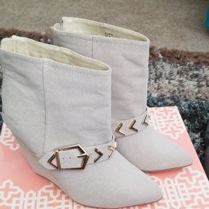 Cute Suede Boots
